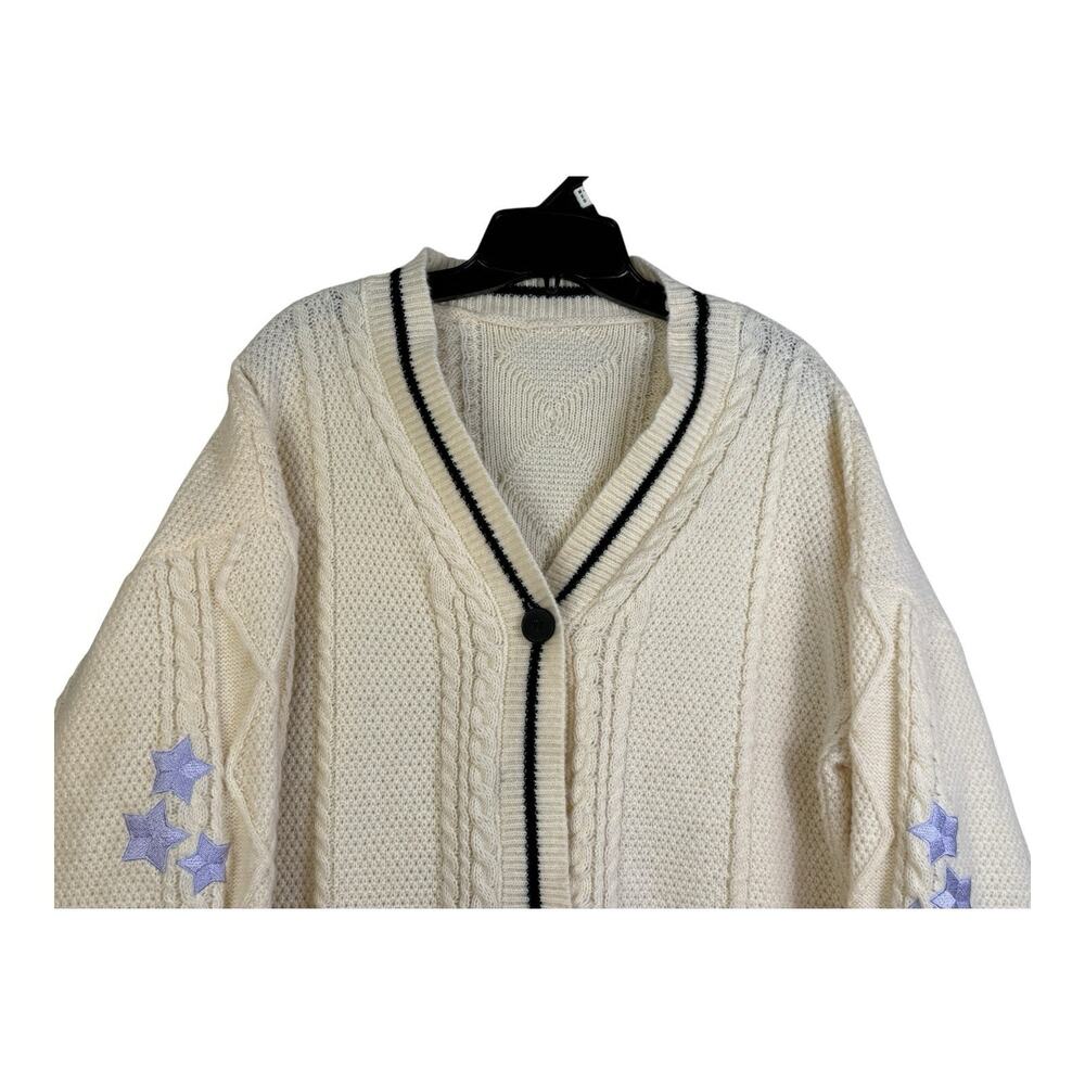 Taylor Swift Cream Sweater with Black Trim - Picture 2 of 12